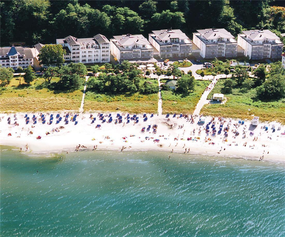 Grand Hotel บินซ์ ภายนอก รูปภาพ The beach at the Bayview Resort