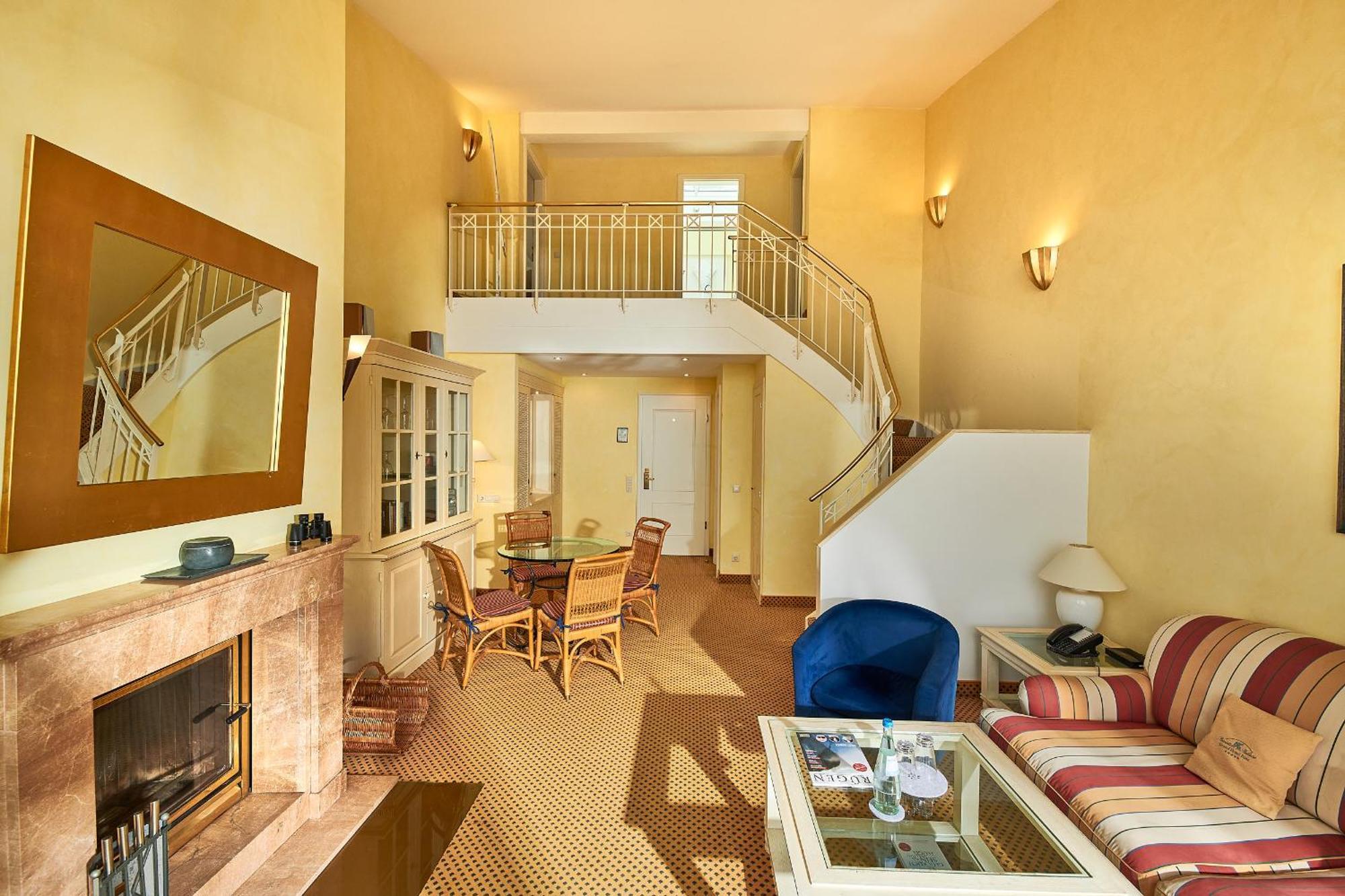 Grand Hotel บินซ์ ภายนอก รูปภาพ A typical apartment