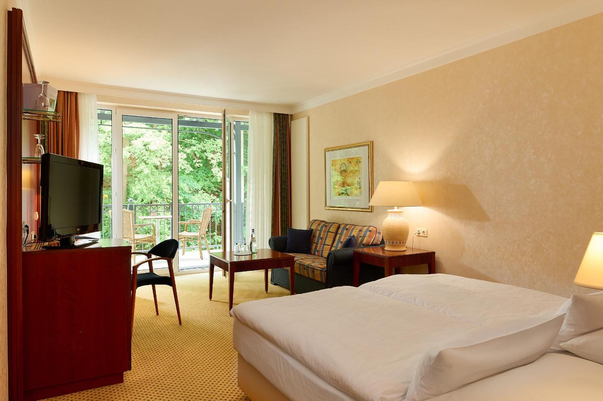 Grand Hotel บินซ์ ภายนอก รูปภาพ A typical room at the Hotel de France